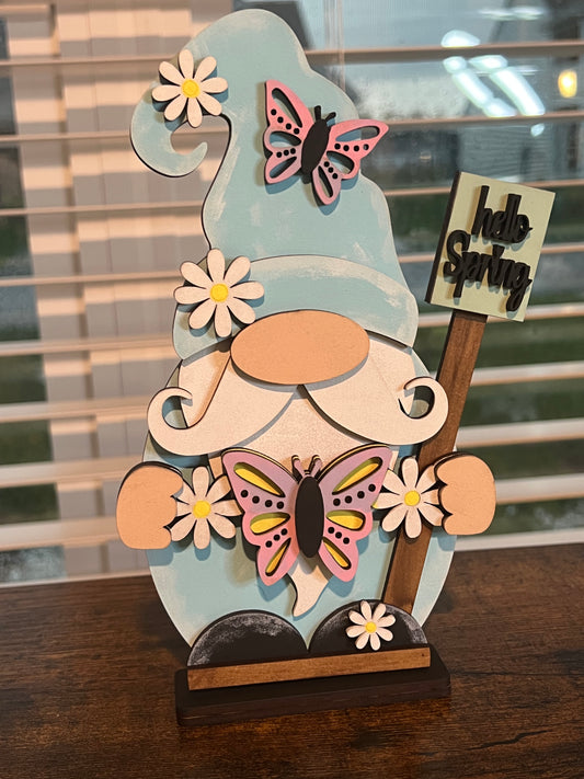 Spring Daisy Gnome Shelf Sitter